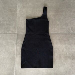 Babaton Sleek Black One-Shoulder Dress